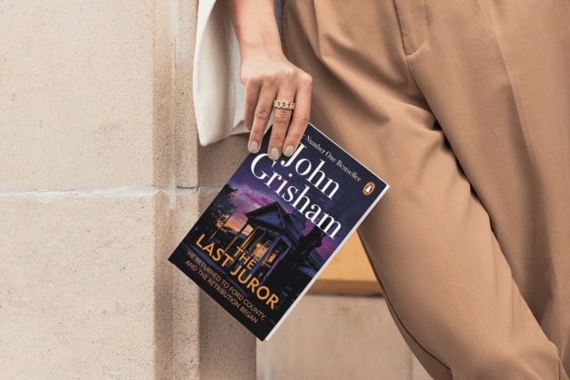 The Last Juror by John Grisham | Book Cover